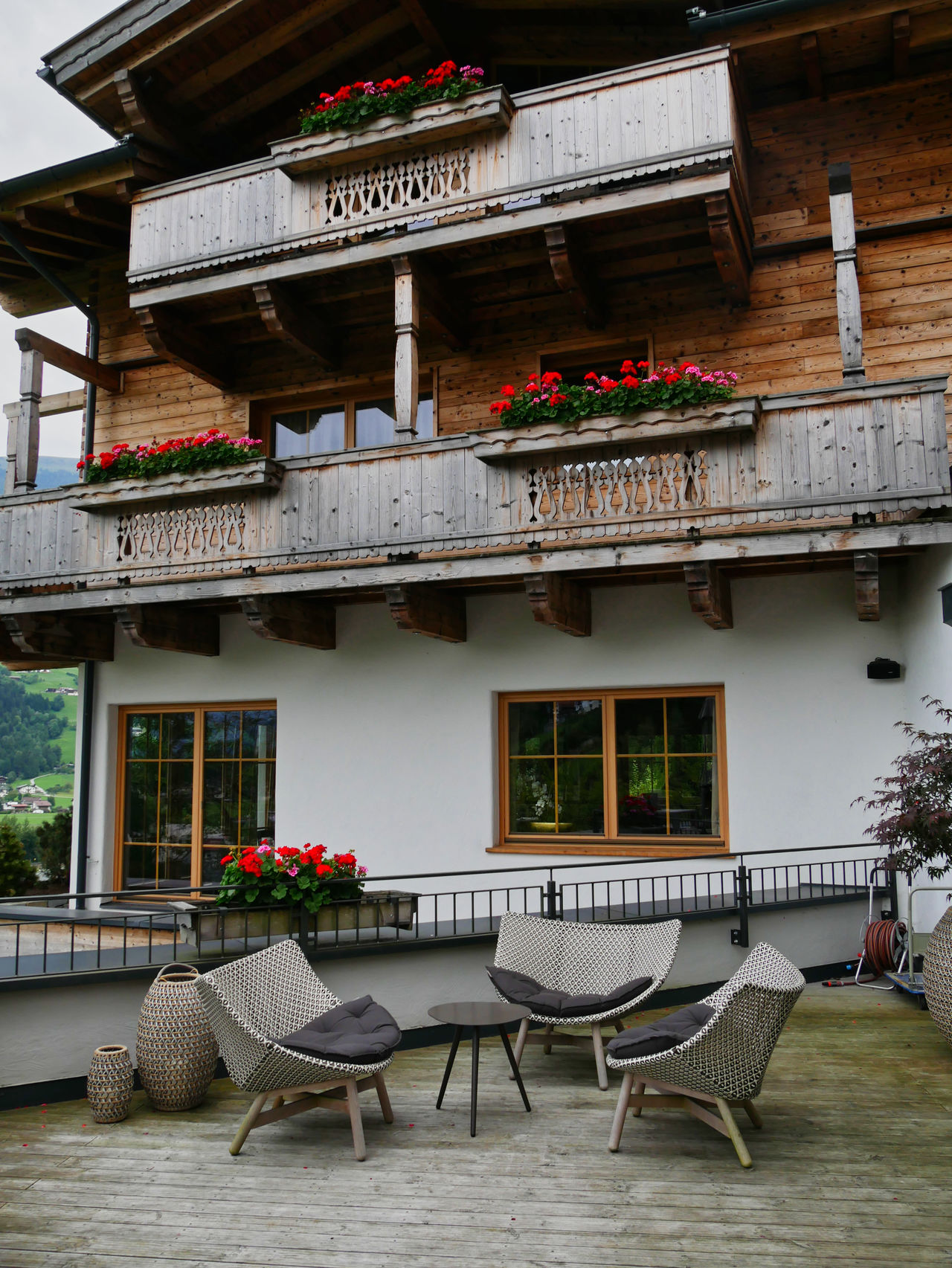 Hotel Das Kaltenbach Zillertal Oostenrijk terras