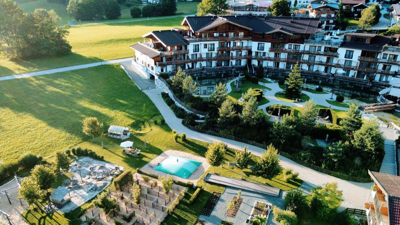 Hotel Kaiser in Tirol Scheffau drone 7