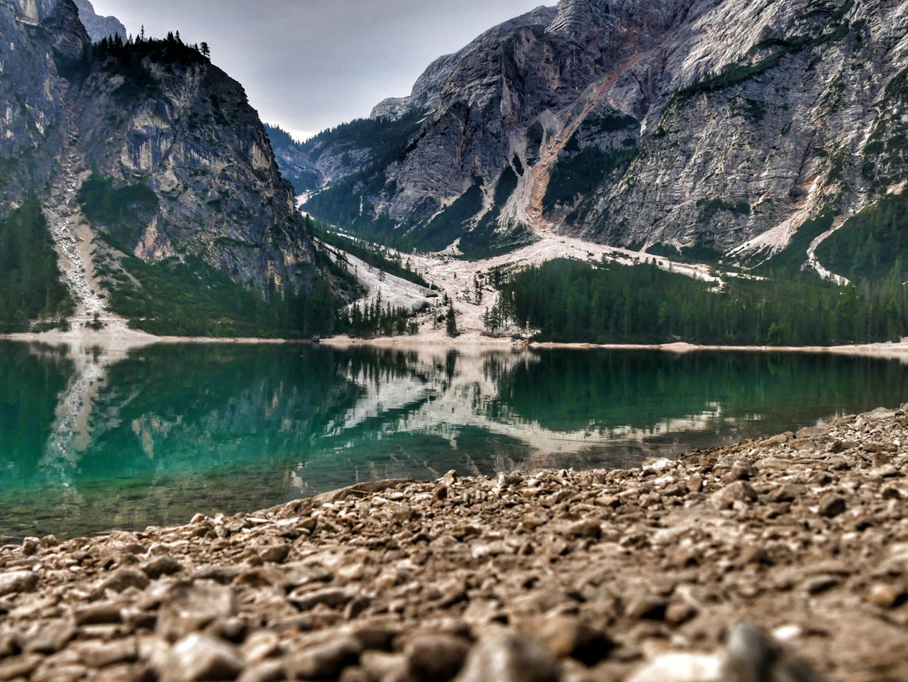 Lago di Braies Pragser Wildsee Zuid Tirol5