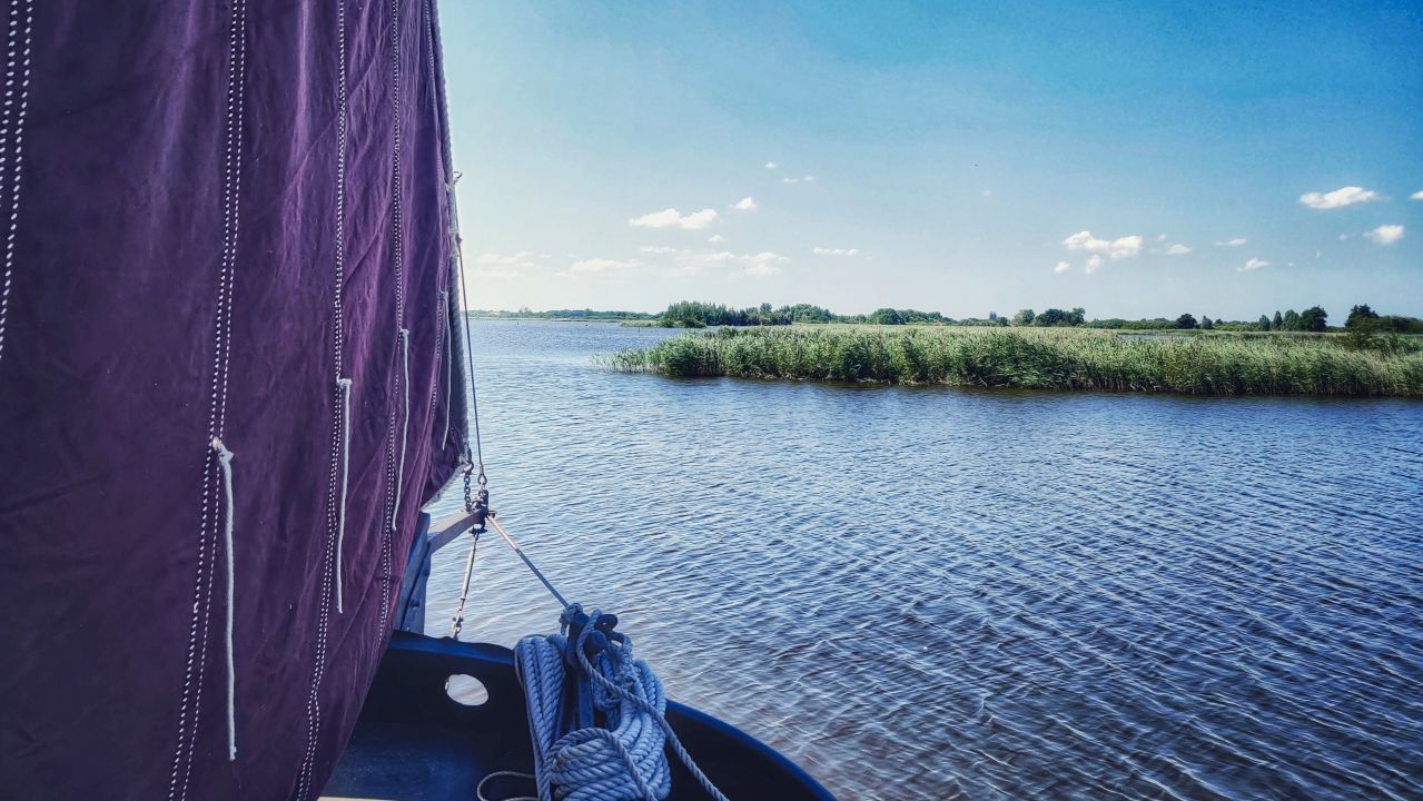 Zuidoost Friesland Rottevalle skutsje De Rot0