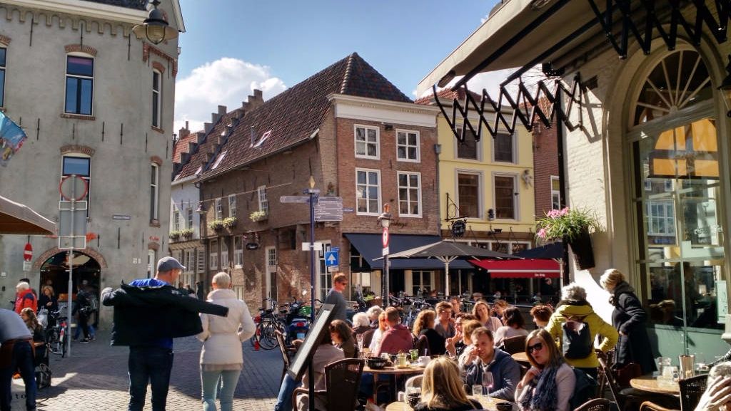 Borrelen in Den Bosch