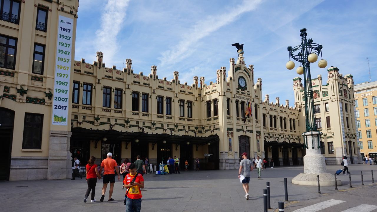 Station Valencia