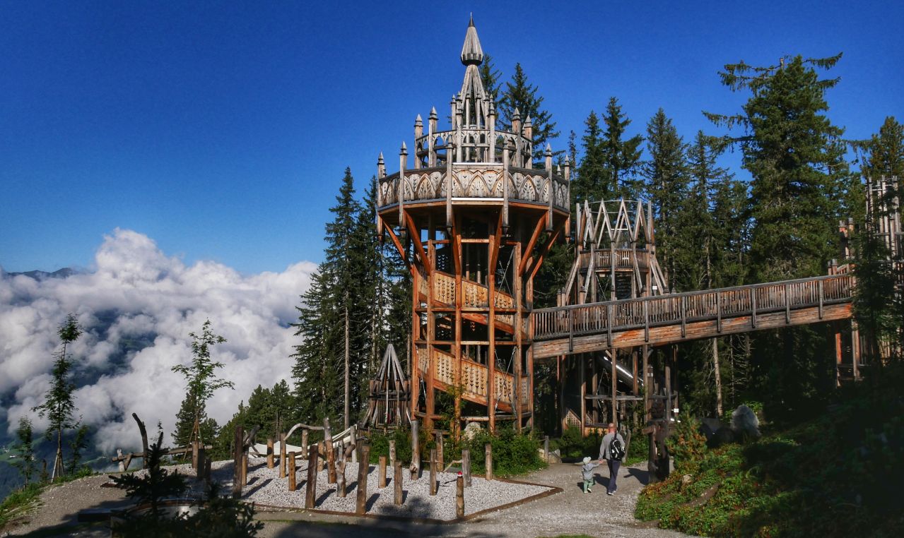 Zillertal Tirol Oostenrijk Fichtenschloss speeltuin