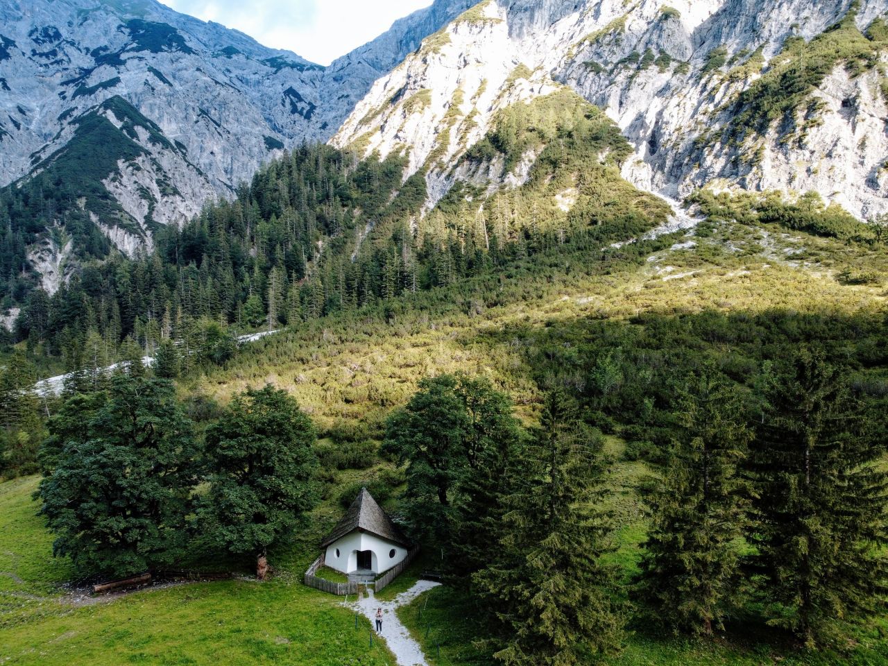 Gramai Alm Alpengasthof Oostenrijk drone 11