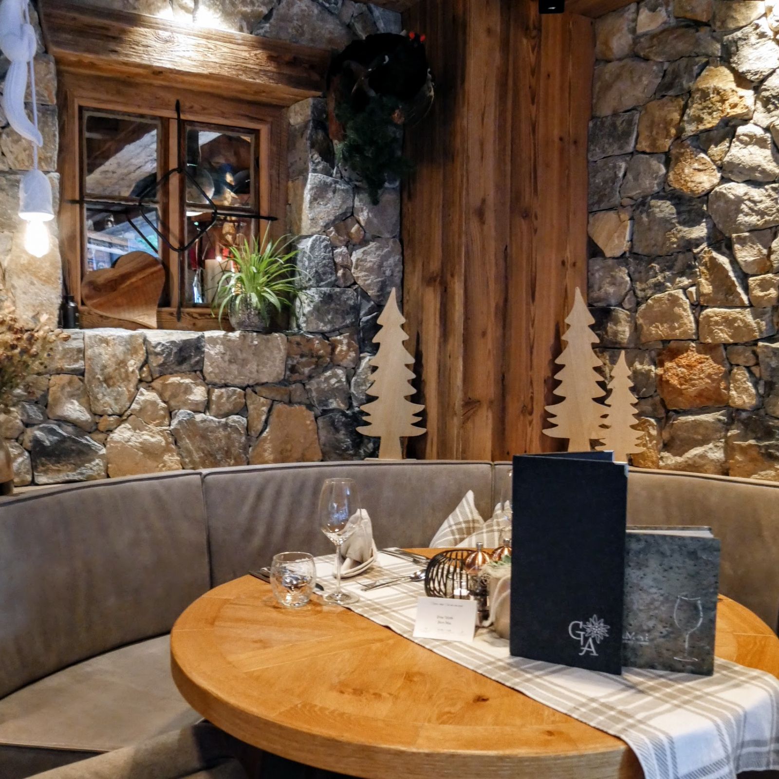 Gramai Alm Pertisau Oostenrijk restaurant 10