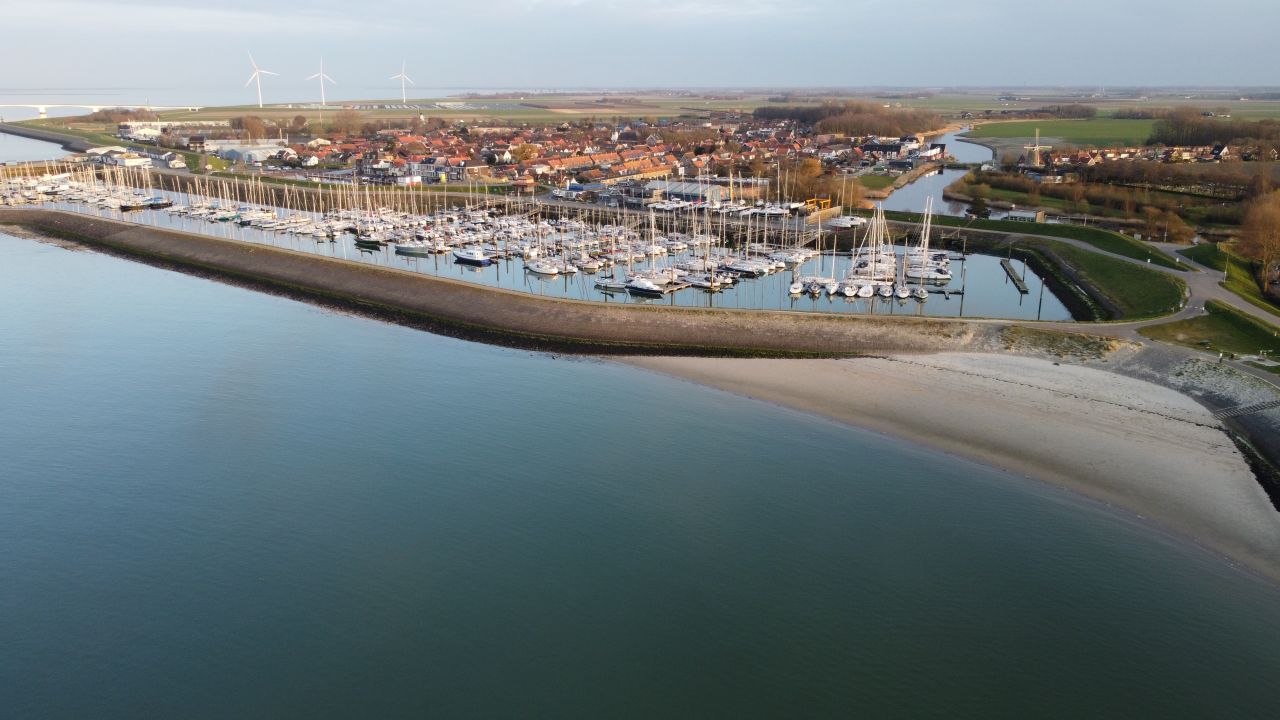 Parc Ganuenta Zeeland Colijnsplaat haven