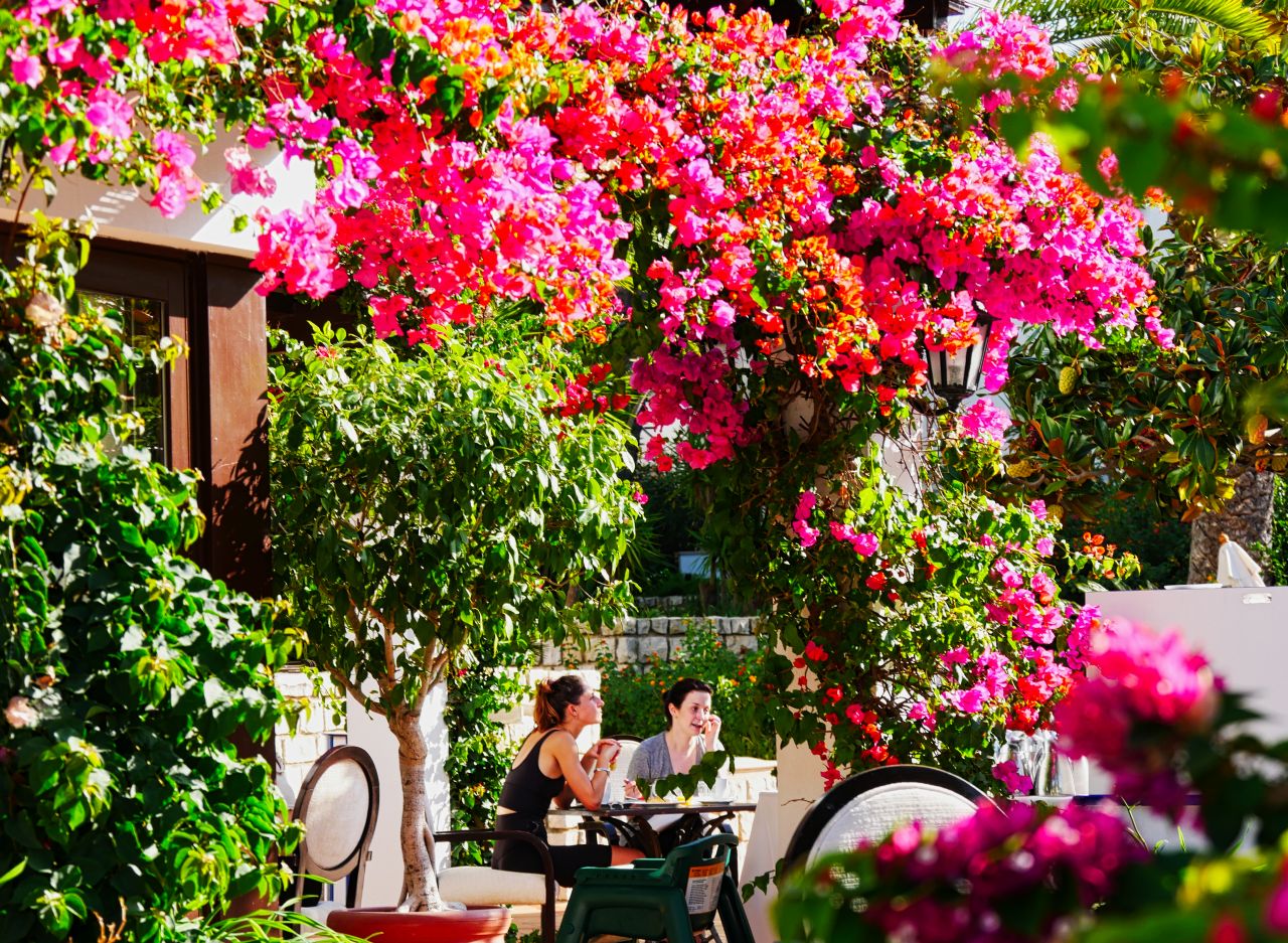 Pine Cliffs Resort Albufeira breakfast tuin